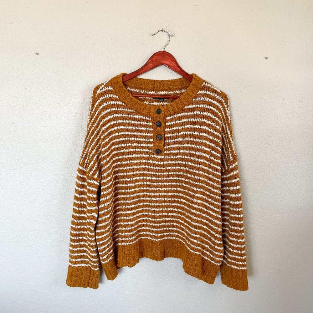American Eagle Outfitters Mustard and White Striped Sweater
